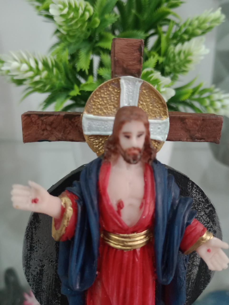 imagem de Jesus Santas Chagas Resina 13,5 cm